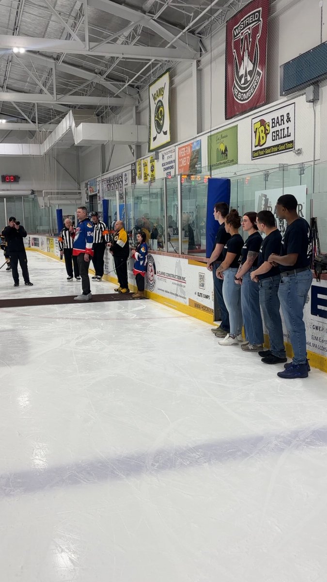 Amazing day yesterday as the Barnestormers out of 104th Fighter Wing took on the Boston Bruins Alumni in front of a packed house!!
We owe huge thank yous to 104th Fighter Wing for their fundraising efforts, our sponsors for their incredible support.