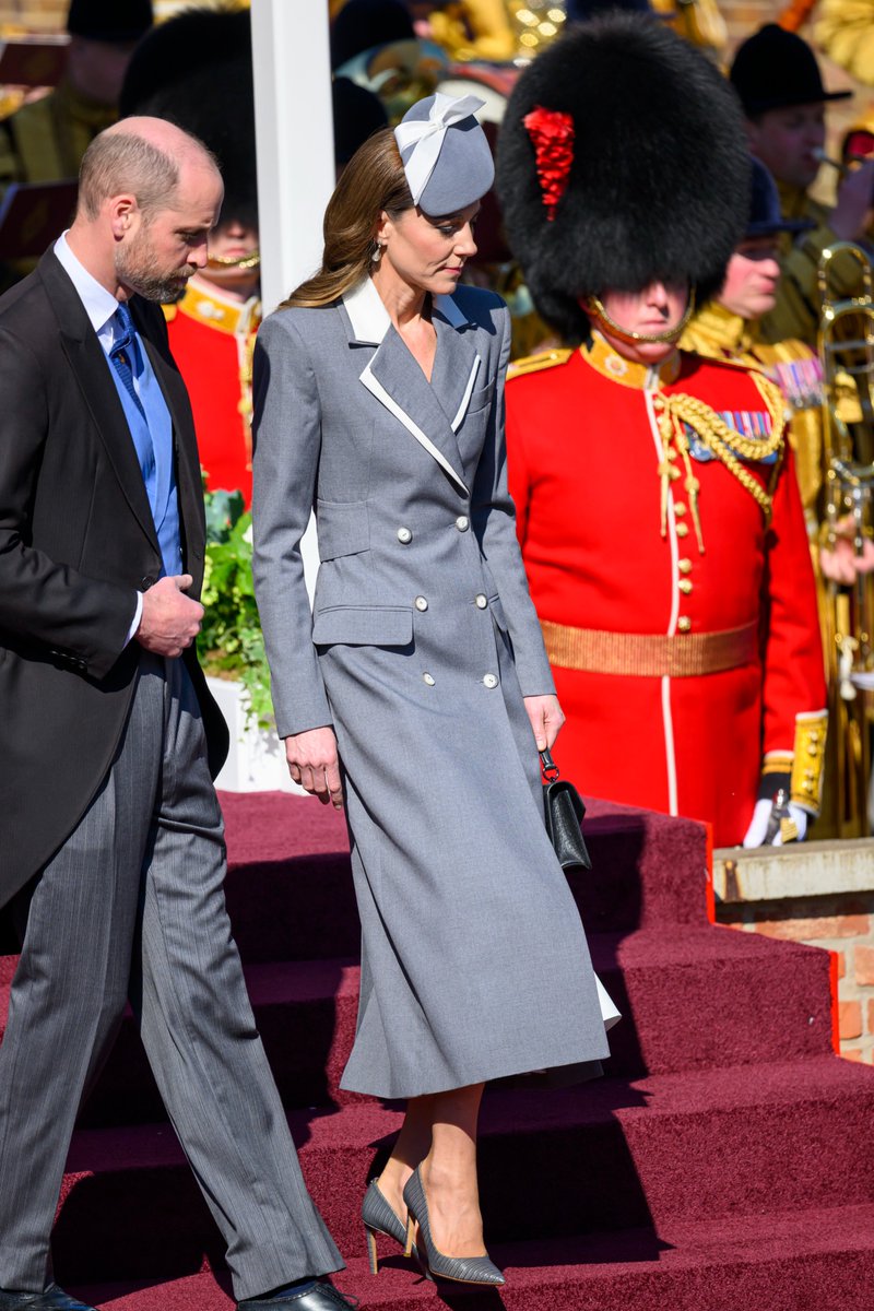 royalfocus1's tweet image. The Prince and Princess of Wales in Windsor for the start of the State visit from Nigeria #Princeandprincessofwales #Statevisit #royal #windsor #nigeria