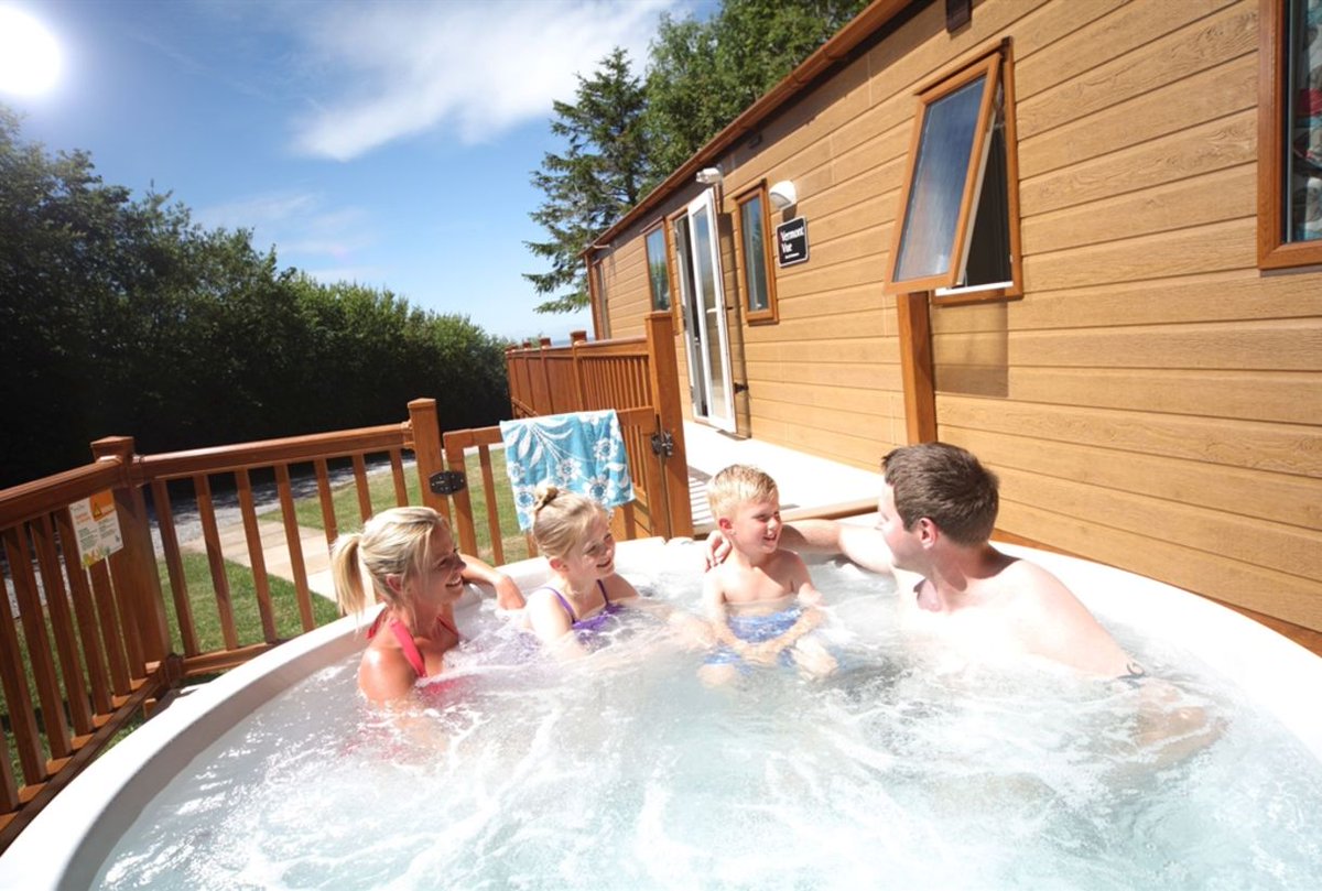 Visit Budleigh Salterton tweet media