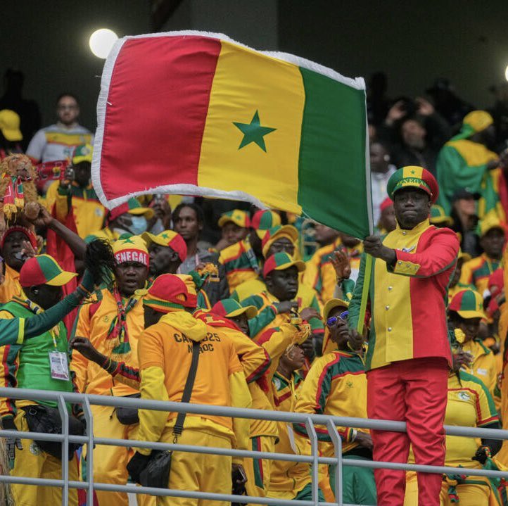 papealeniang's tweet photo. Quand deux pays se considèrent comme des frères ,qui entretiennent des relations séculaires, traditionnelles profondes et sincères certains événements sont incompréhensibles.  Les supporters sénégalais emprisonnés au Maroc ne sont pas des terroristes. Leur détention ressemble à une prise d’otages suite à une profonde déception nationale que les larbins de la CAF cherchent sans aucune dignité à réparer. #lacouperestecheznous