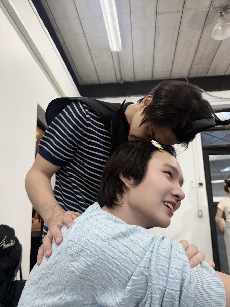 <a href="/harit_keng/">Harit_keng (DuckMan 🦆)</a> <a href="/nampingnapat/">Namping</a> แม่มาช่วยล้าวววววววว