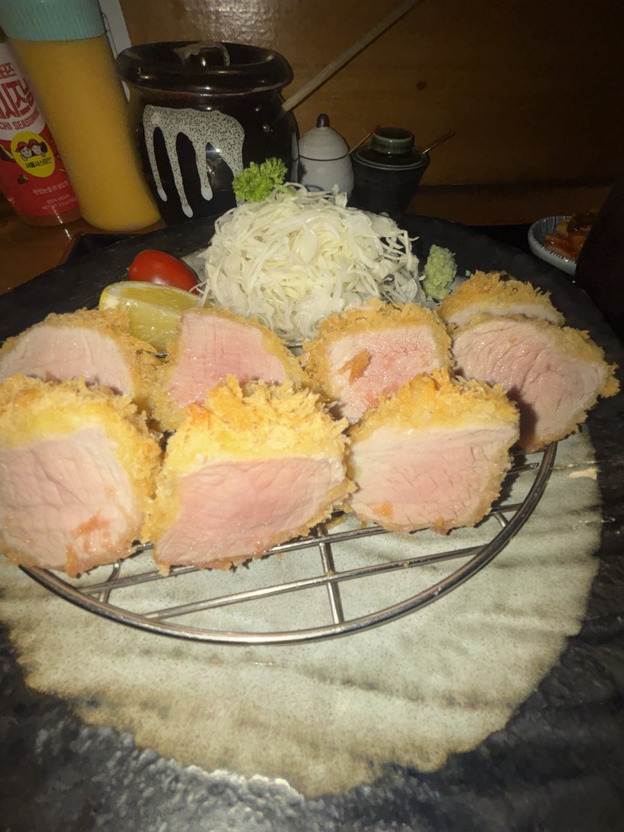 샤샤.. tweet media