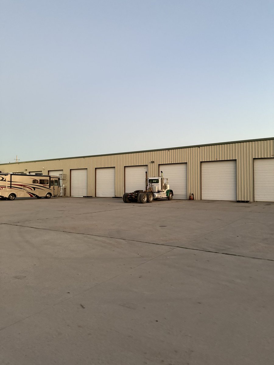 Alex Olshansky tweet media