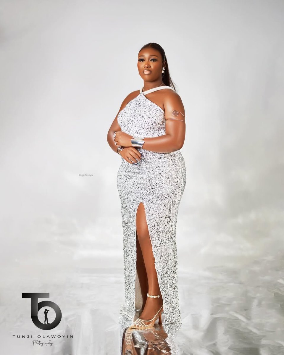 designedbytemmy's tweet image. Project Archive: 04 

Visual Identity | Tunji Olawoyin Photography.

A logo built for versatility. Designed to function as a clear, non-intrusive watermark across both high-key and low-key photography. 

#LogoDesign #PhotographyBranding #VisualArchive #Watermark