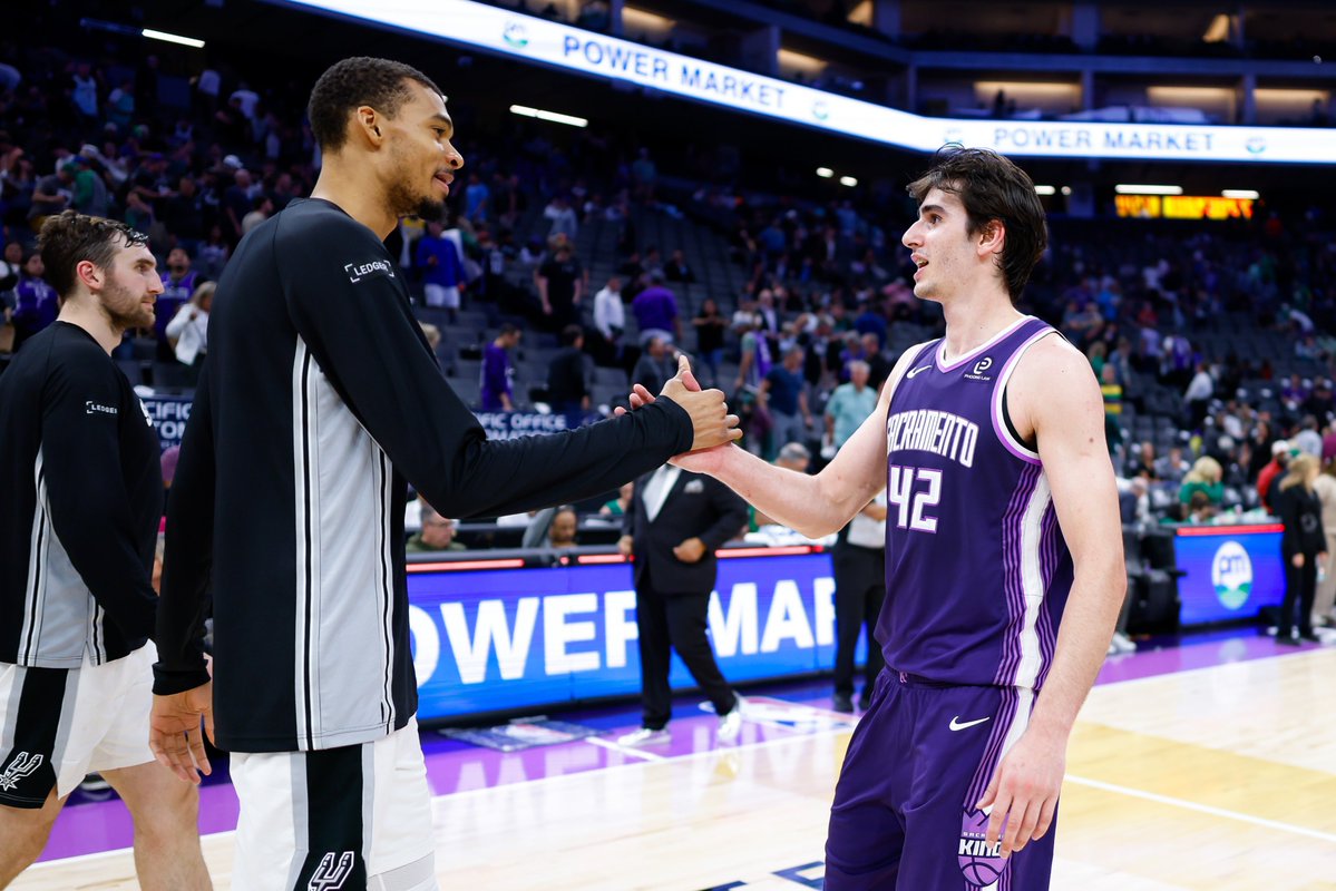 Underdog tweet media