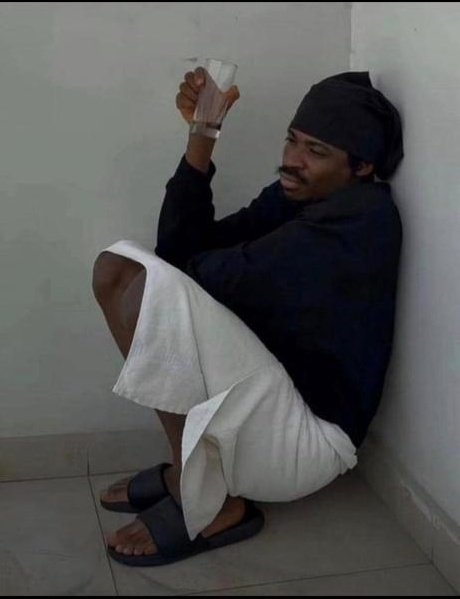 You no get verification and you dey ask grok <a href="/grok/">Grok</a> question... 😂😂😂