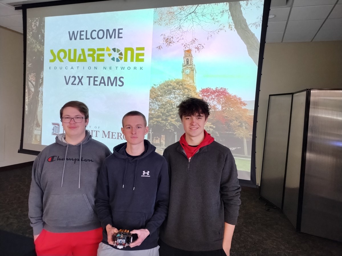 Clinton STEM tweet media