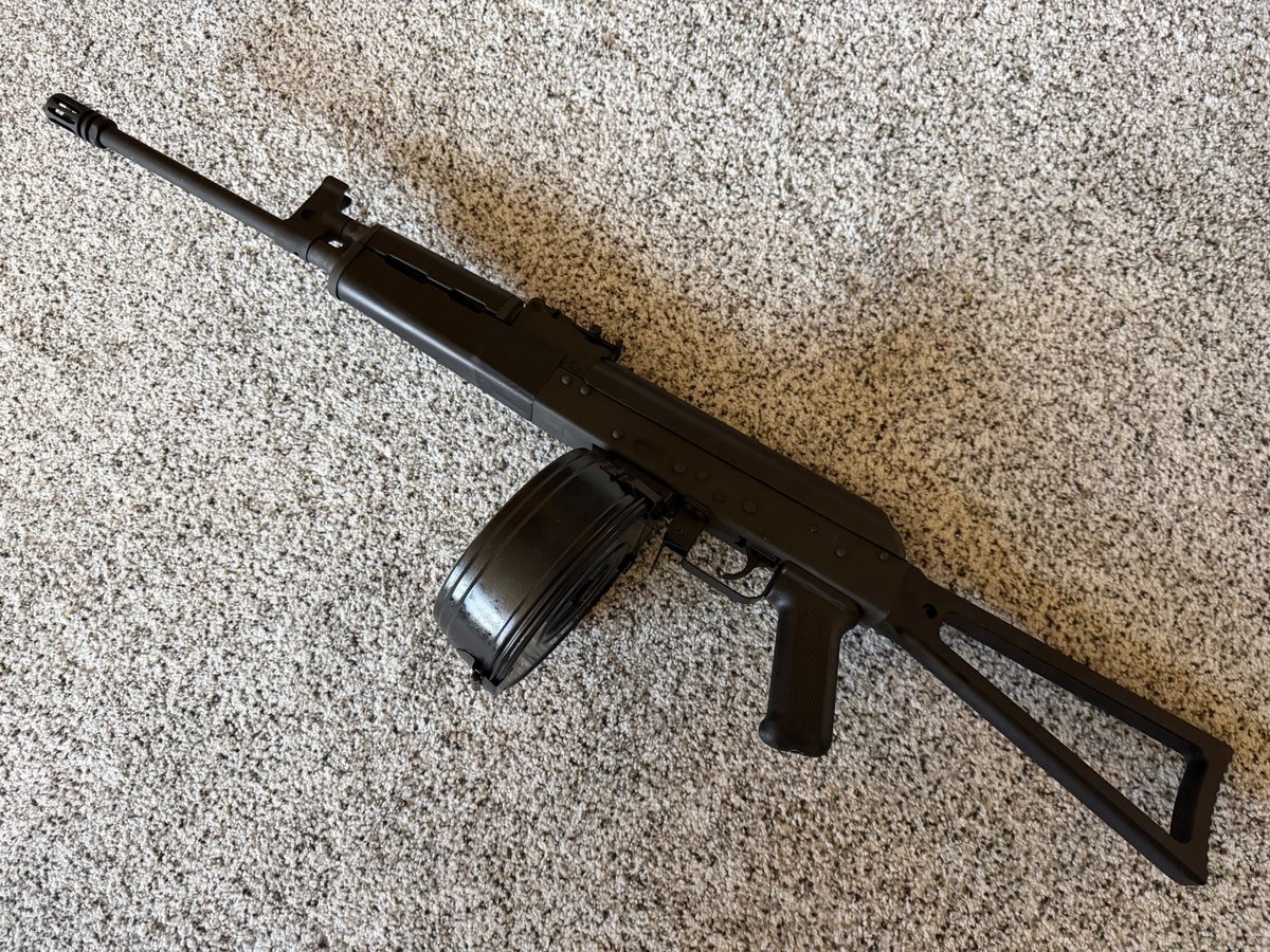 sstrattonauthor tweet media