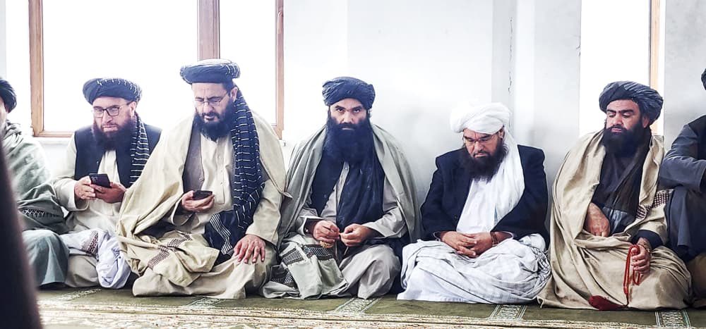 د معتادينو جنازه کې د قدرمن خلیفه صیب سراج الدین حقاني حفظه الله په شمول د اسلامي امارت لوړ پوړو مشرانو ګډون کړی دی.