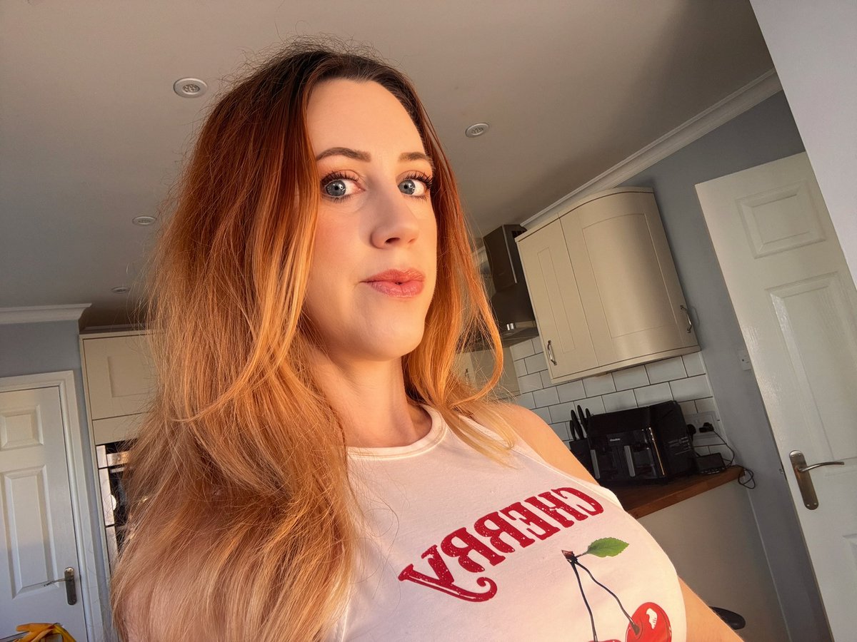 Amorina Wilde tweet media