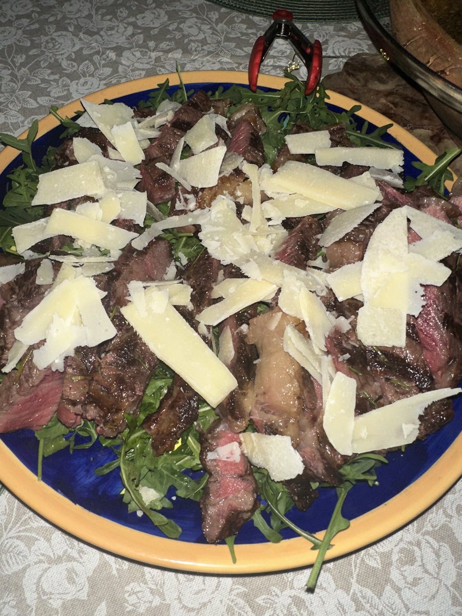 latedieyoung tweet media