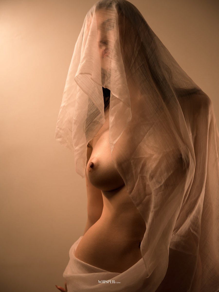 WhisperFrame 夜音 tweet media