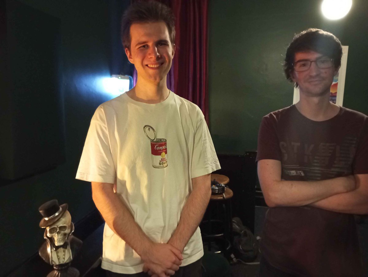 Vic Smash tweet media