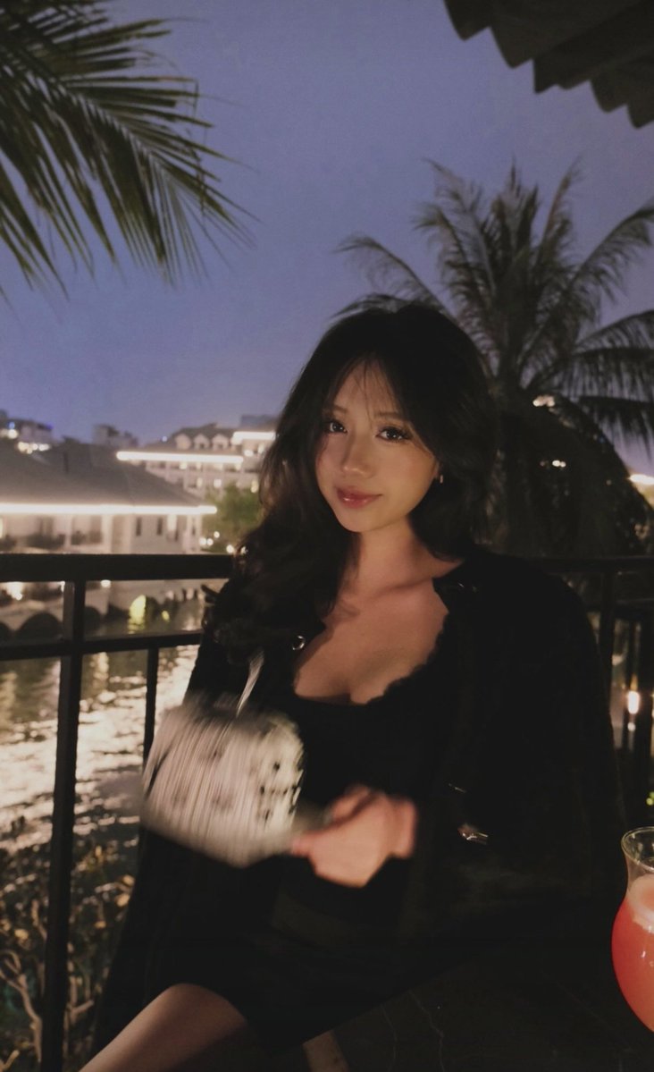 thảo nhii tweet media