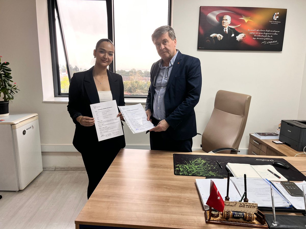 antalya_tapu's tweet photo. Dentselfy Ağız ve Diş Sağlığı Polikliniği ile Kurumumuz arasında indirim protokolü imzalanmıştır.
@faseymen @tkgmgovtr https://t.co/sSOvvTb6qO