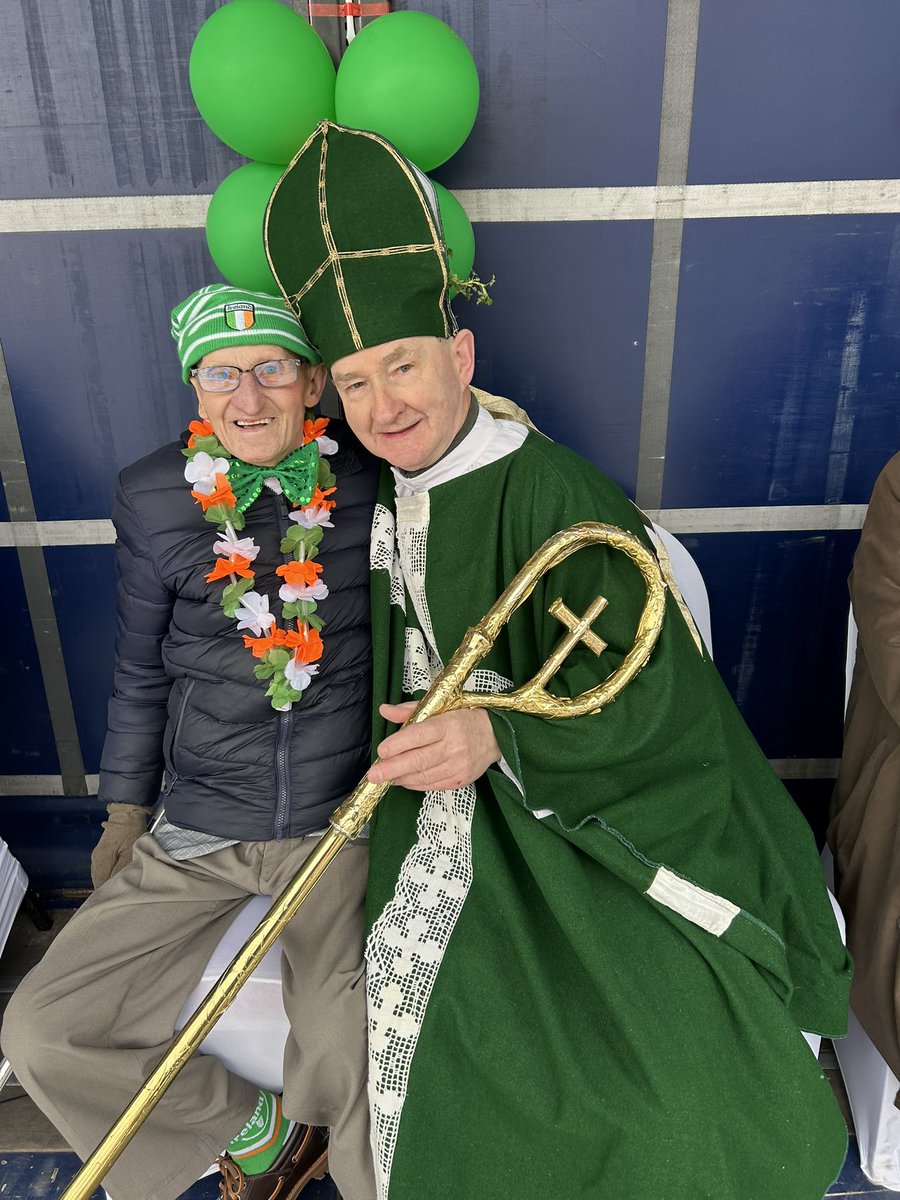 Represented Cobh Tourism on the viewing platform for the St Patrick’s Day Parade  congratulations and thank you  👏👏to the Parade  committee  and volunteers for all your hard work it was a great success with spectacular fireworks