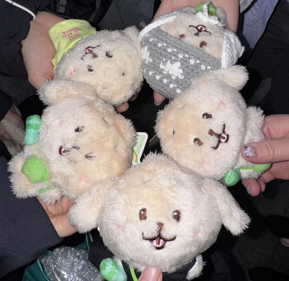 대옹ෆ tweet media