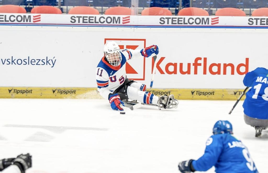 Jake Johnson tweet media