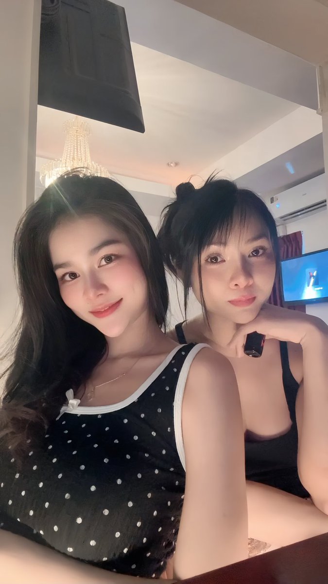 Bookky49's tweet photo. อยากดื่มจัง ❤️😘 https://t.co/2Bd2L0b9Ia