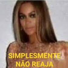 contando como é  meu trabalho no grupo da faculdade e responderam com "mas vc leva o chicote ou eles oferecem?"