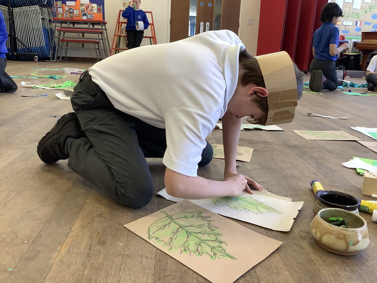 Year 6 tweet media