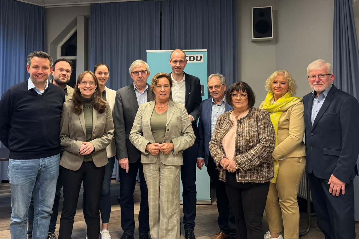 97,91 % – ein klares Signal. Vielen Dank für dieses starke Vertrauen!

Die Wiederwahl zum Vorsitzenden der CDU Sundern ist für mich Auftrag und Rückenwind zugleich – auch für meine Bewerbung um die Landtagskandidatur im Wahlkreis Arnsberg, Sundern, Schmallenberg und Eslohe.

#CDU