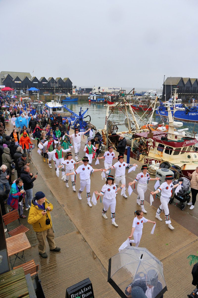 CommunityAd Ltd tweet media