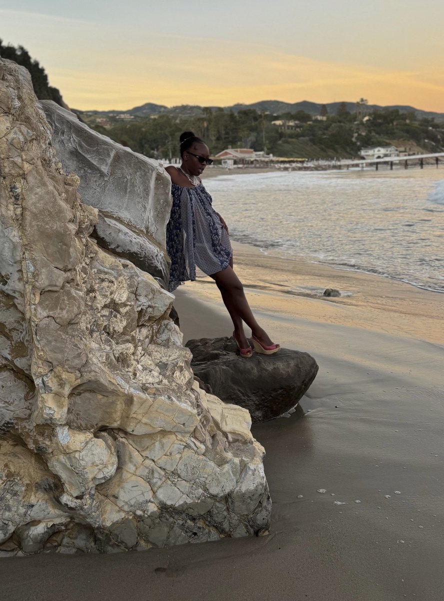 Elsa Majimbo tweet media