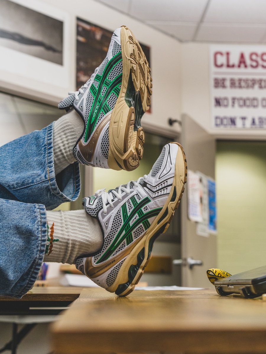 ad__sneaks's tweet photo. Classroom Sneakers | Day 120
Asics Kayano 14 -White/Hinoki Beige https://t.co/AbGeCM16Z9