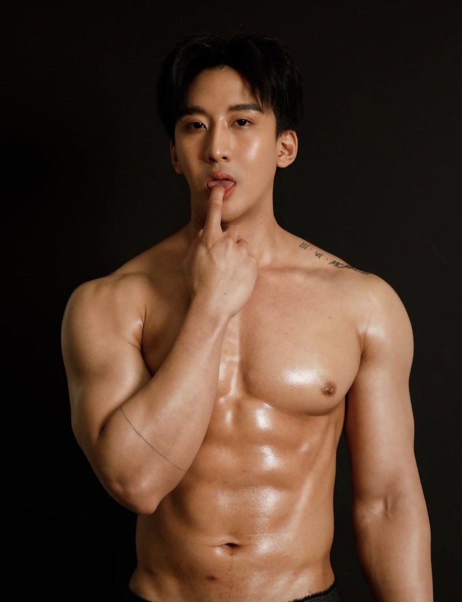 NATTIW MODELING (164K) tweet media