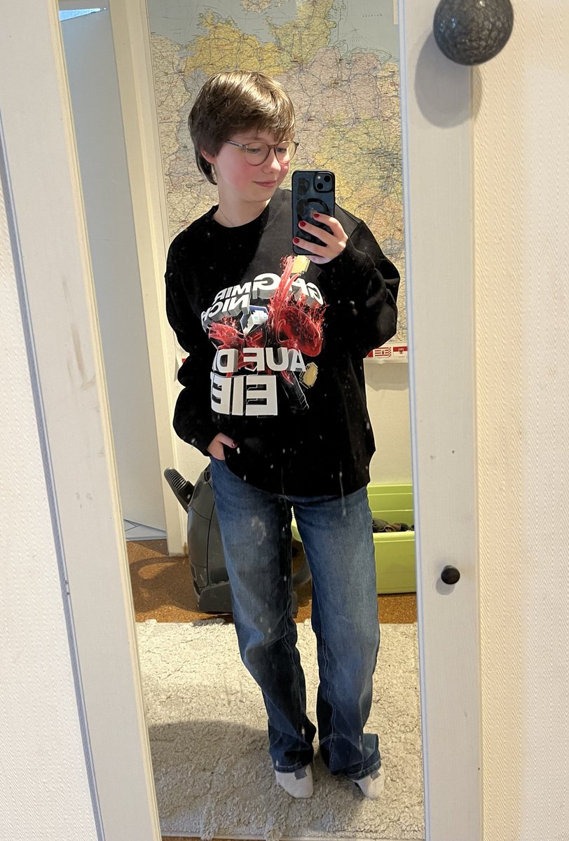 Charlie🐈⬛ tweet media