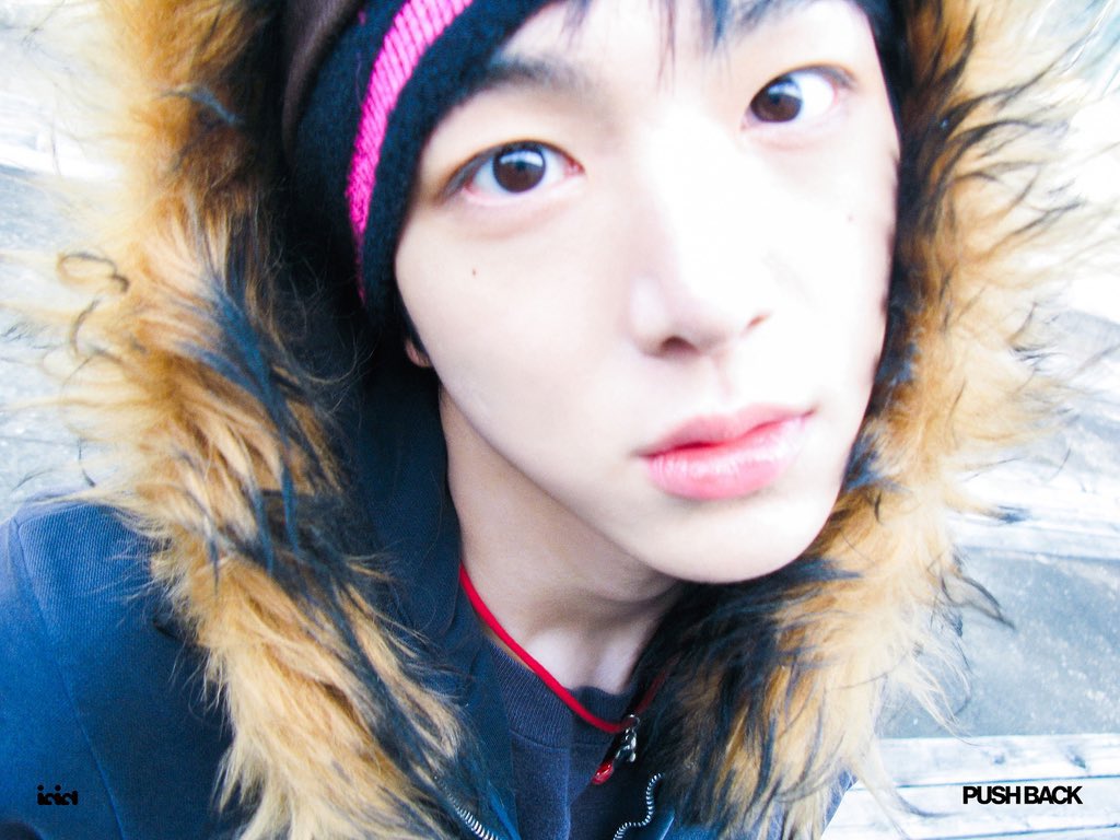 33DAESON's tweet photo. 08년생이 08년도 감성을 소화해냄
그것도 엄청 잘. https://t.co/g9VtsHSlM2
