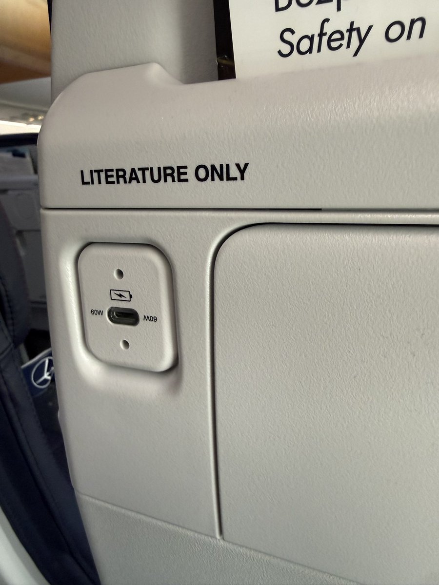 Виталий Брагилевский tweet media