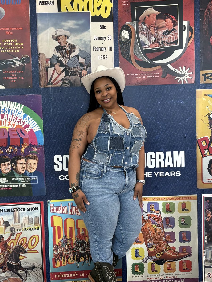 LaLa🌊 tweet media