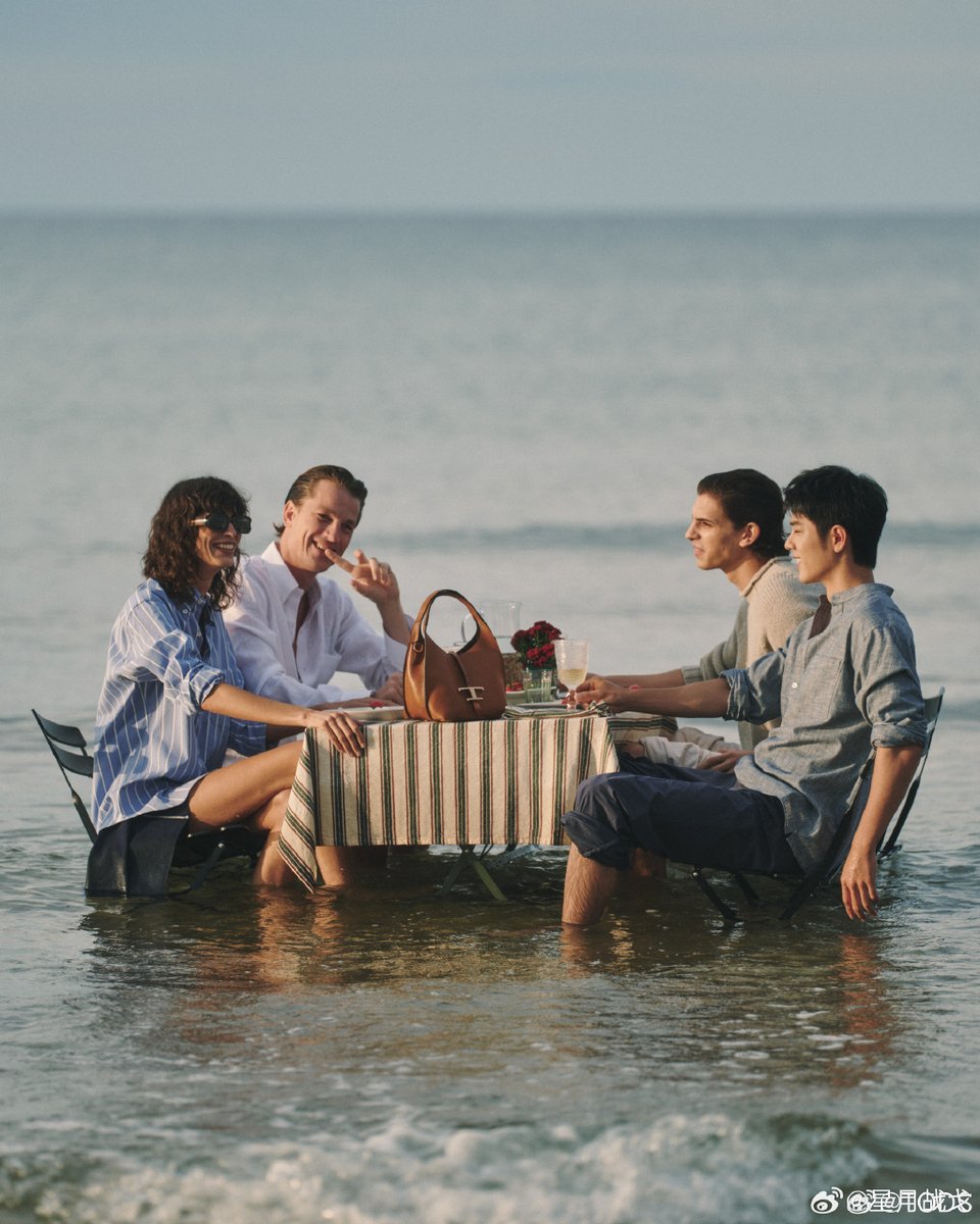 samantha wawrzasek tweet media