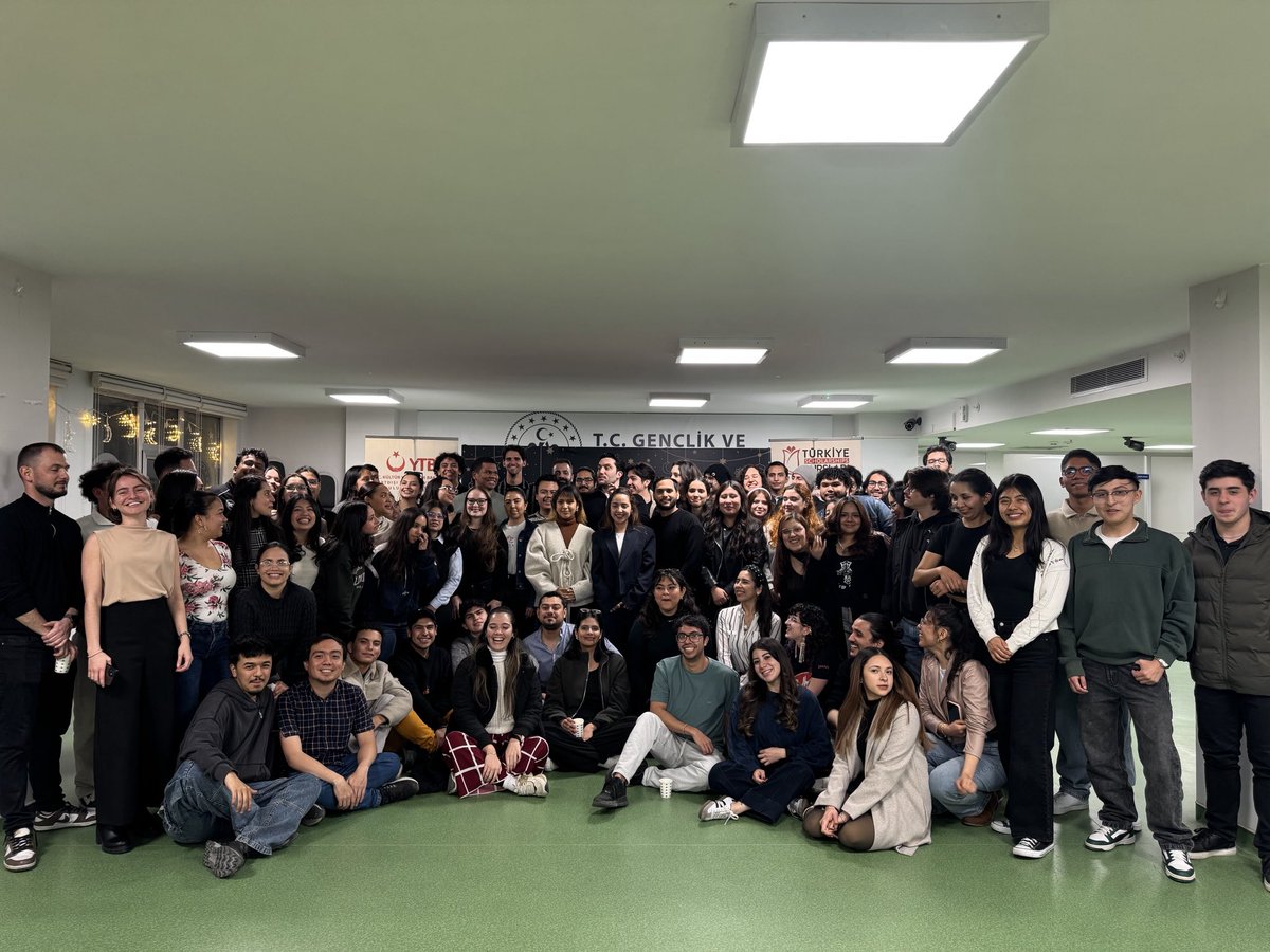 Türkiye Scholarships tweet media