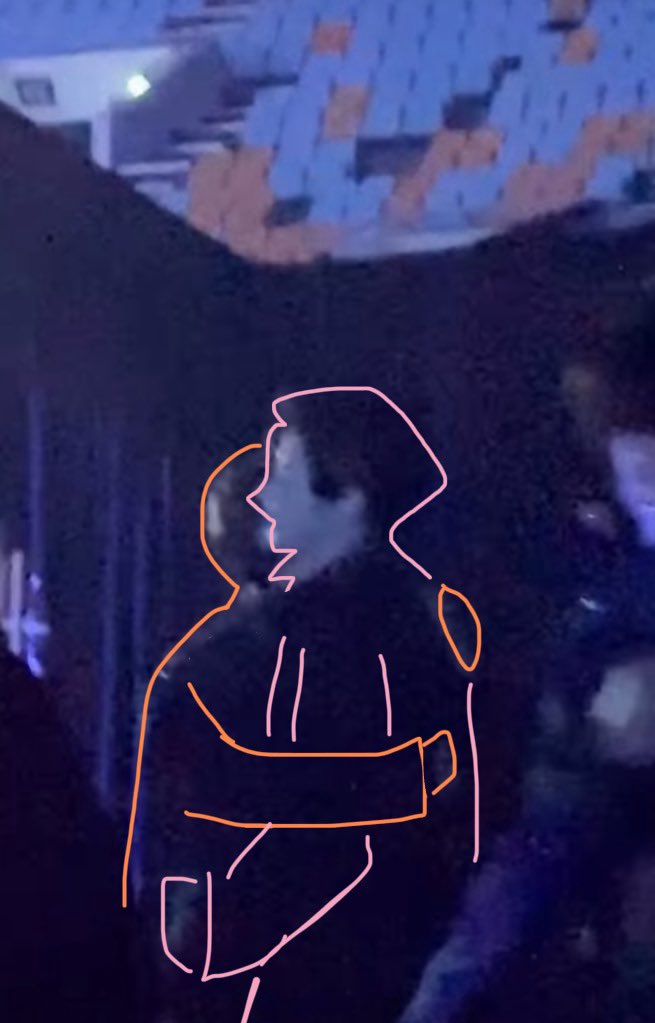 にょん tweet media