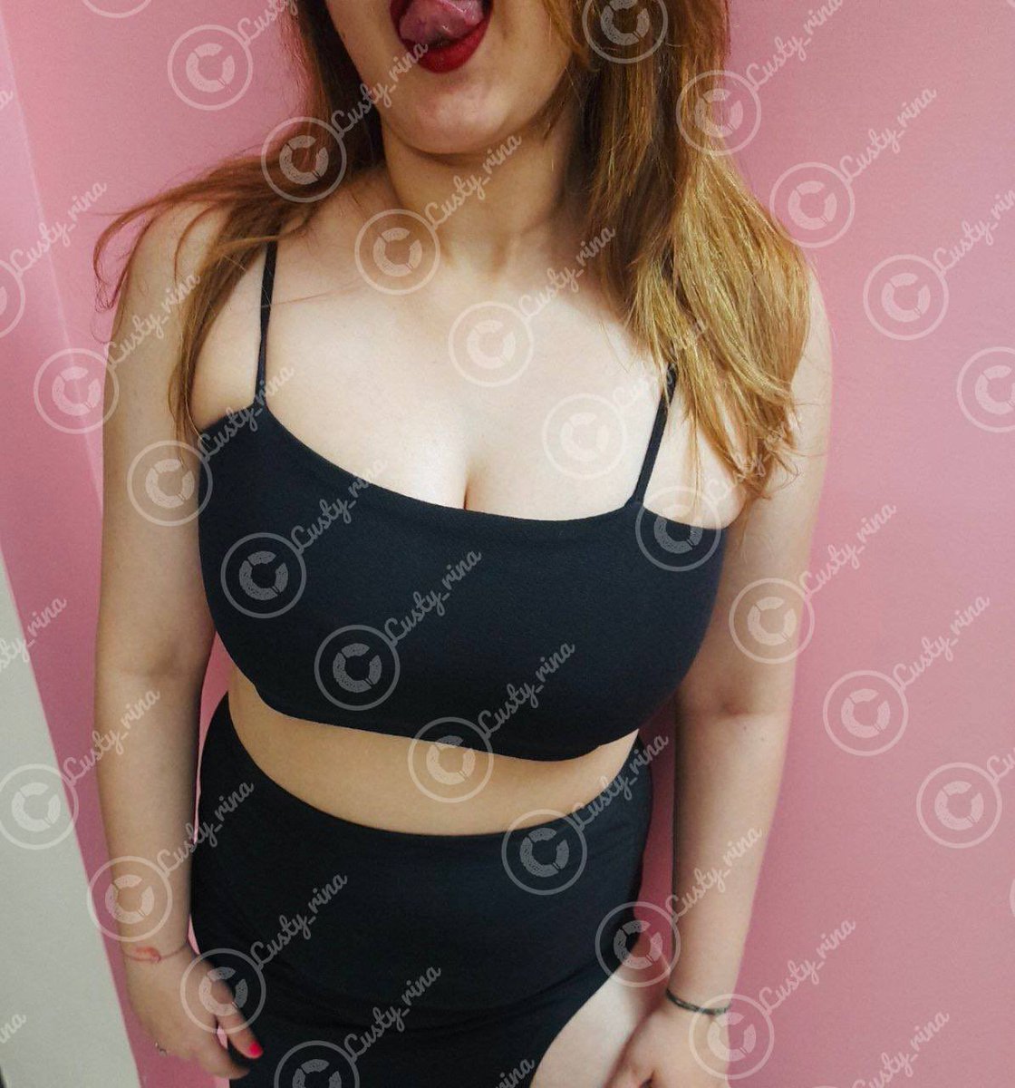 Rïna 🫦 tweet media