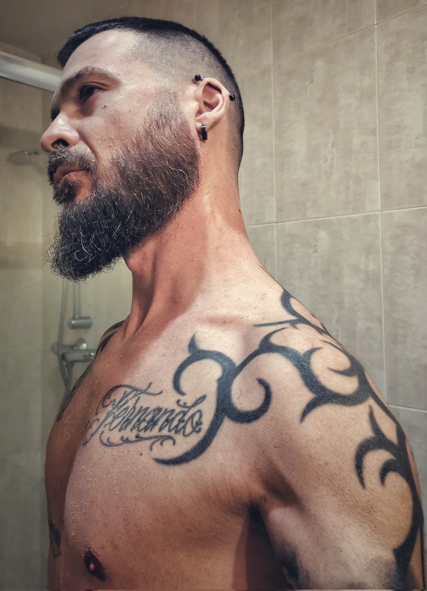 Puto hobbit tweet media