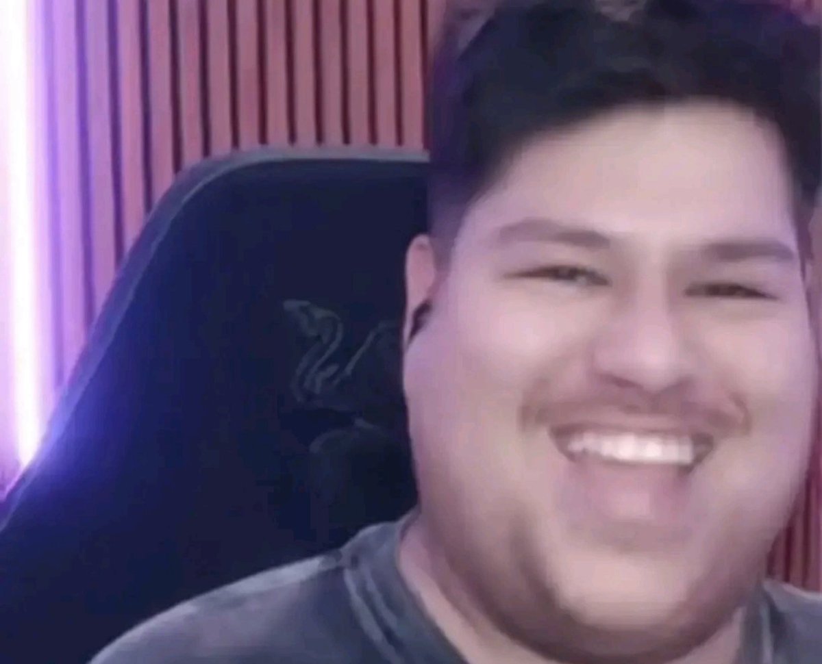 Chris 28 tweet media