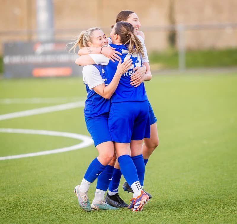 Miss Thompson PE tweet media