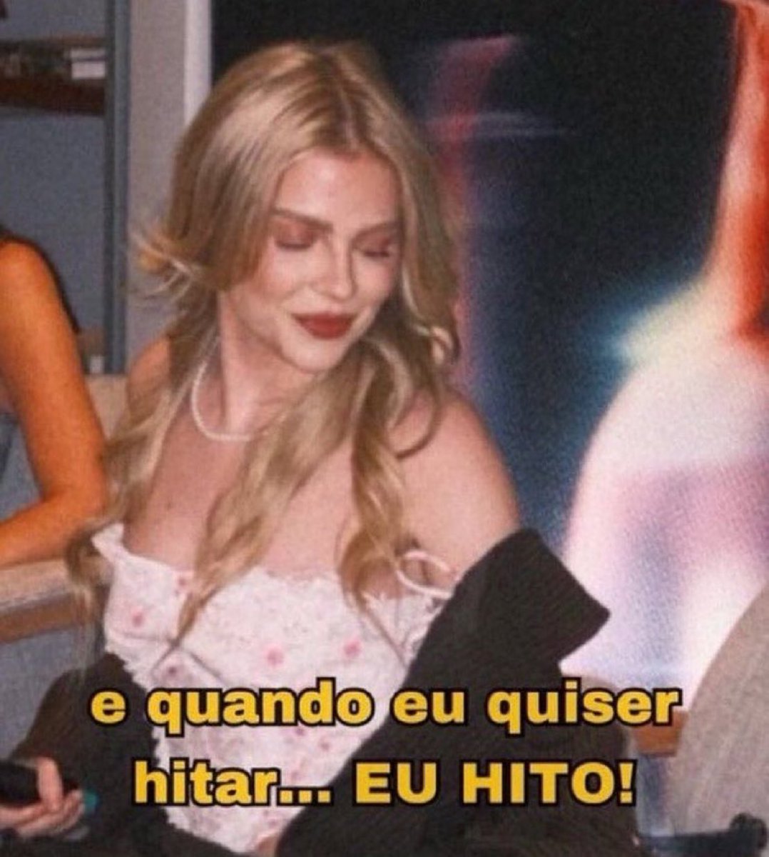 vinyhipocrita's tweet photo. já tá podendo usar essa? https://t.co/lhMBoSiSrX