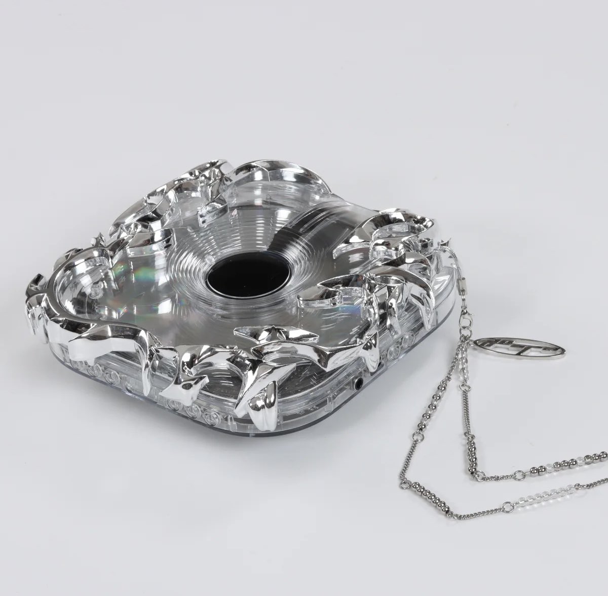 Ņ̨͈̯̻̪̥̥ͅick S̘͓͙usi tweet media