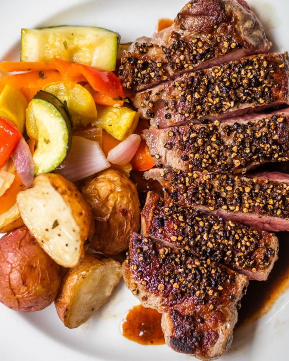 Our Center-Cut Strip Sirloin never fails to take center stage. 

Perfectly pan-seared with cracked peppercorns, cabernet, and shallots, it’s served alongside herb-roasted potatoes and seasonal roasted vegetables. It’s the ideal indulgence for your Wednesday evening.

#Boudros