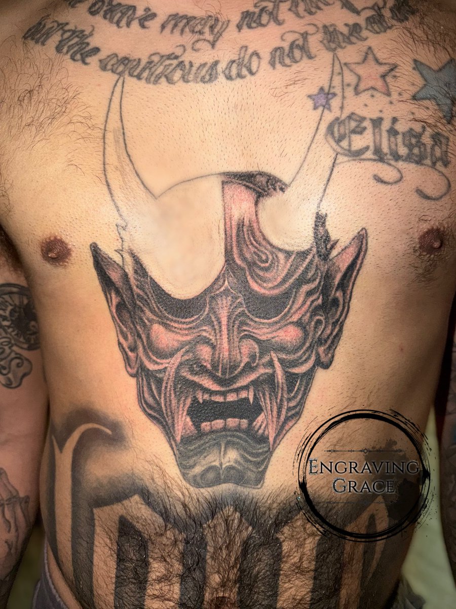 emily_graci's tweet photo. The linework and chin were already healed. We got a lot done on it! #onimask #artist #tattooartist #bng #inprogress https://t.co/gx8Yppy2lw