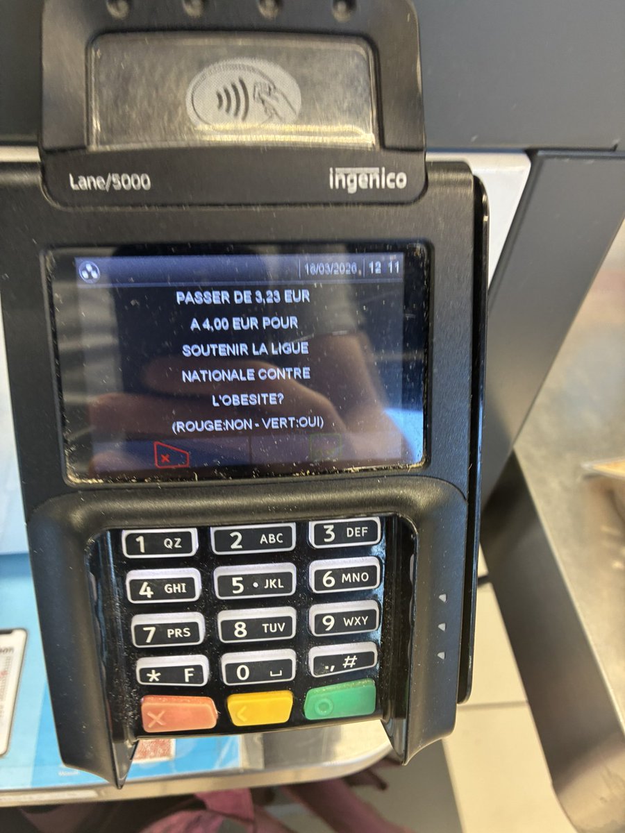 Amakekette tweet media