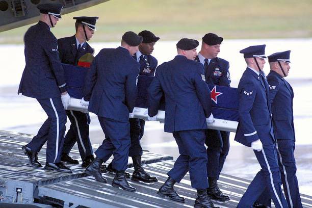 2001 Live tweet media