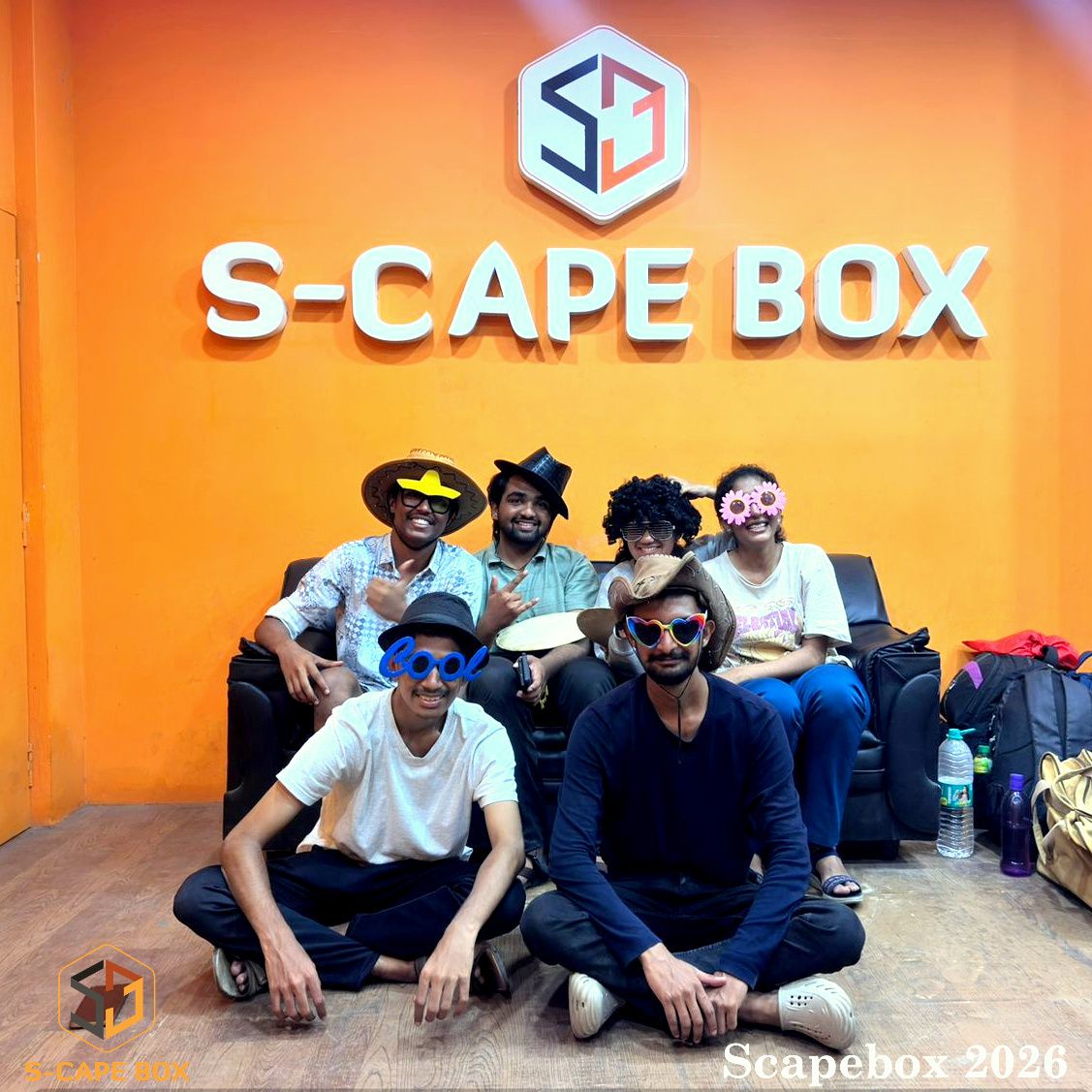 scapeboxpondy's tweet photo. HELLO TEAM KALLANANMAKU !!!!
We're open with more safety!! MORE FUN, MORE ENTERTAINMENT! ESCAPE YOUR STRESS IN OUR ESCAPE ROOMS.
#escaperooms #escaperoomspondicherry #Puducherry
#thebankheist#adventureawaits #scapeboxpondy https://t.co/ryXntddzia