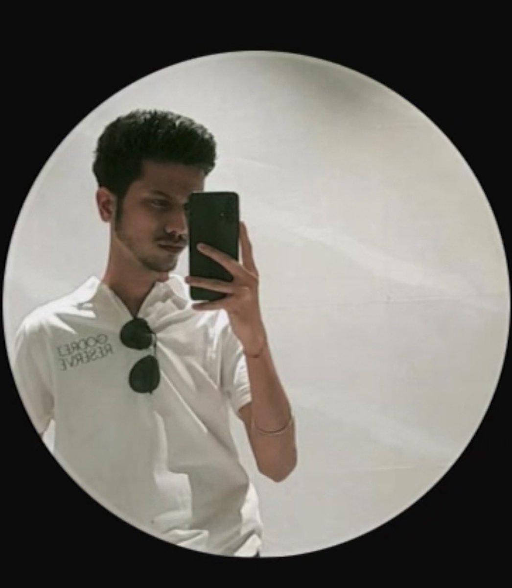 Manish96Tweet's tweet photo. A serious concern in the real estate industry.
Someone claiming to be from a developer’s MIS team approached me offering to sell walk-in and booked client data of channel partners.

Requesting @jpinfraofficial and @GodrejProp to investigate if someone is misusing company access https://t.co/Om0x9B5VkP