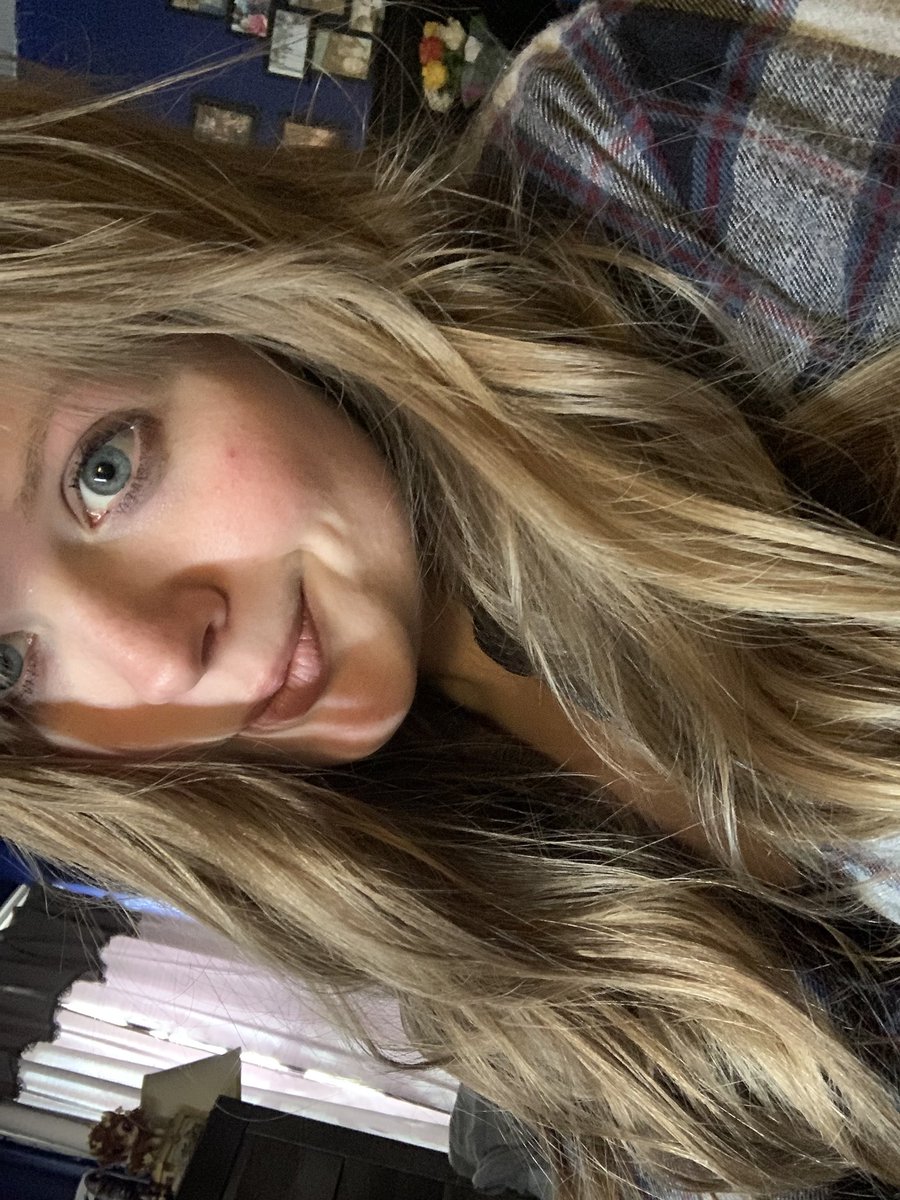 Courtney🐮 tweet media